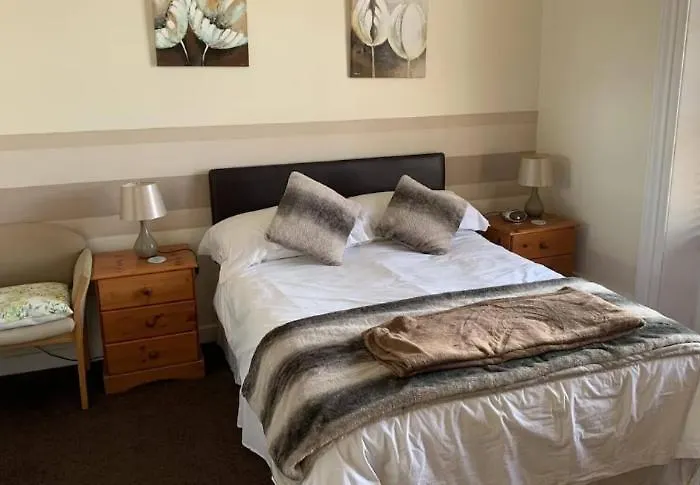 Alister Saint Helier