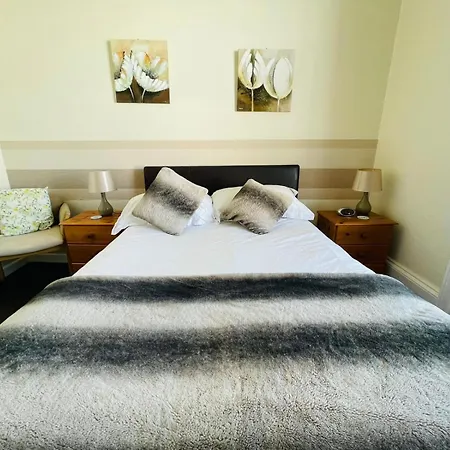 Alister Guest house Saint Helier