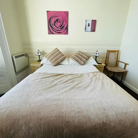 Alister Guest house Saint Helier